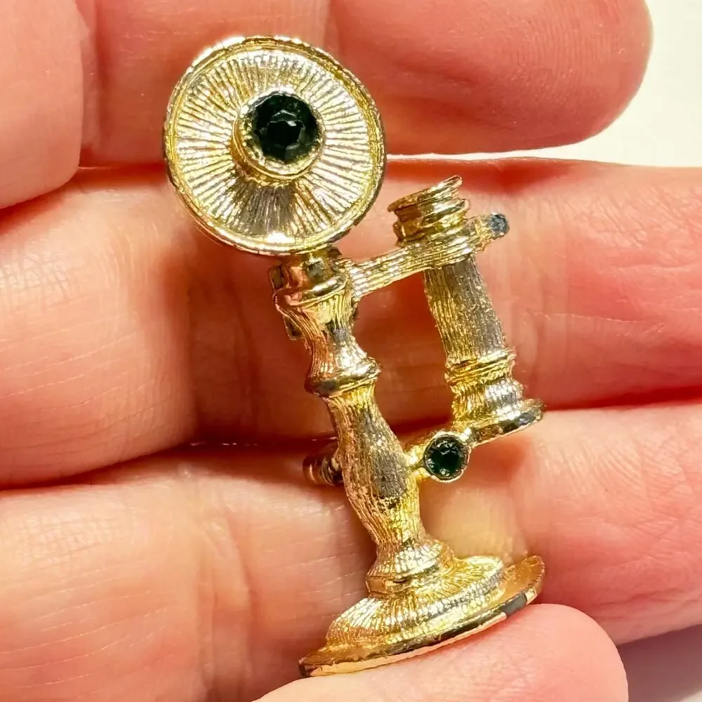 Gerrys gold scatter pin brooch novelty telephone motif green stones hallmarked